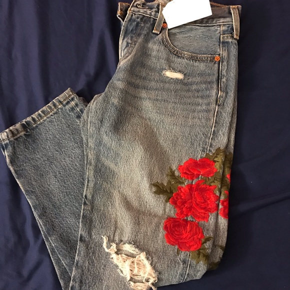 Jeans - Picture 1 of 8